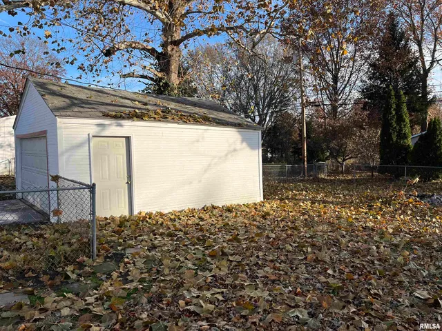 $149,900 | 3719 East Hooker Street, Springfield, IL 62703