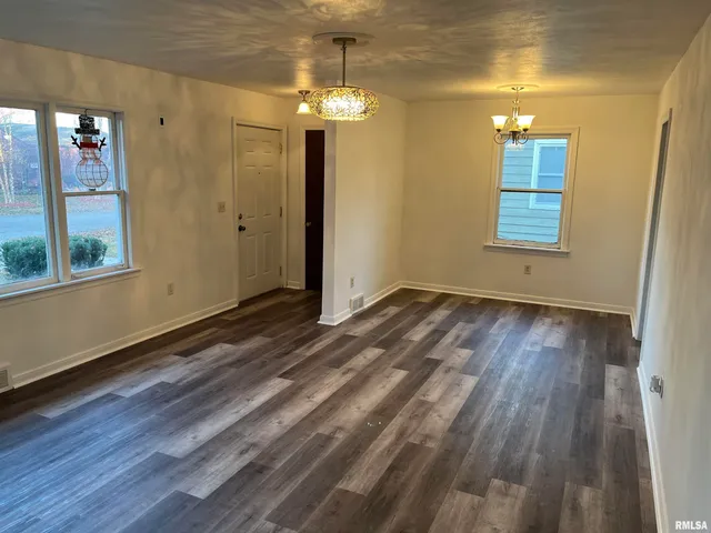 $149,900 | 3719 East Hooker Street, Springfield, IL 62703