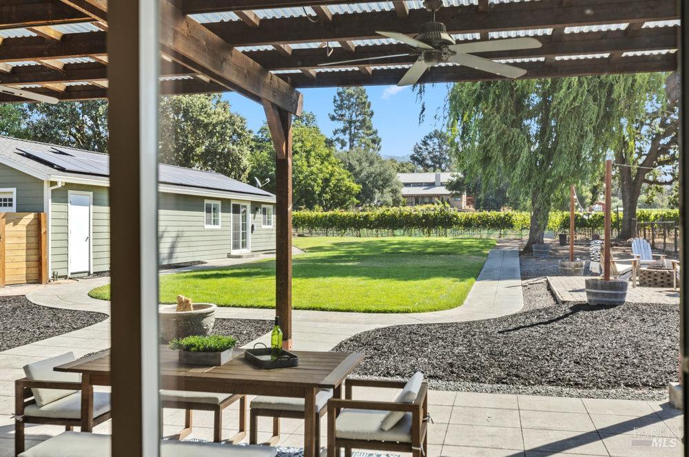 1022 Berry Lane Napa, CA 94558 - Photo 17 of 61