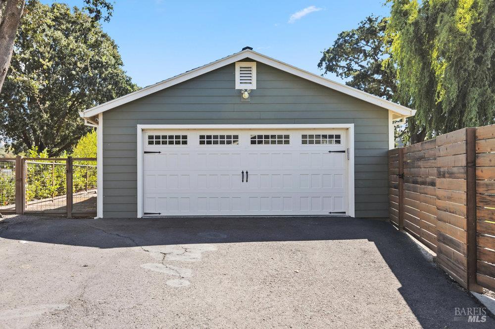 1022 Berry Lane Napa, CA 94558 - Photo 55 of 61