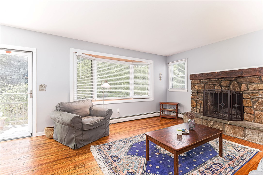 26 Fort Ninigret Road Charlestown, RI 02813 - Photo 7 of 36