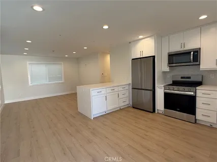 $3,300 | 1922 257th Street, Lomita, CA 90717