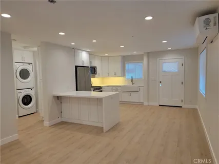 $3,300 | 1922 257th Street, Lomita, CA 90717