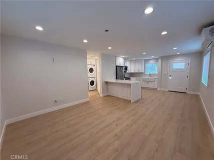 $3,300 | 1922 257th Street, Lomita, CA 90717