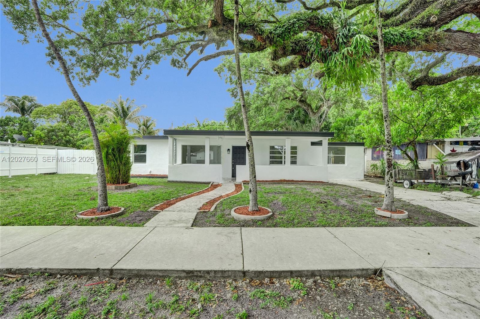 112 Edmund Road West Park, FL 33023 - Photo 4 of 55