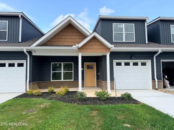 $349,900 | 7328 Whispering Creek Lane, Powell, TN 37849