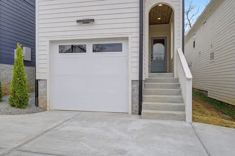 a view of entryway door
