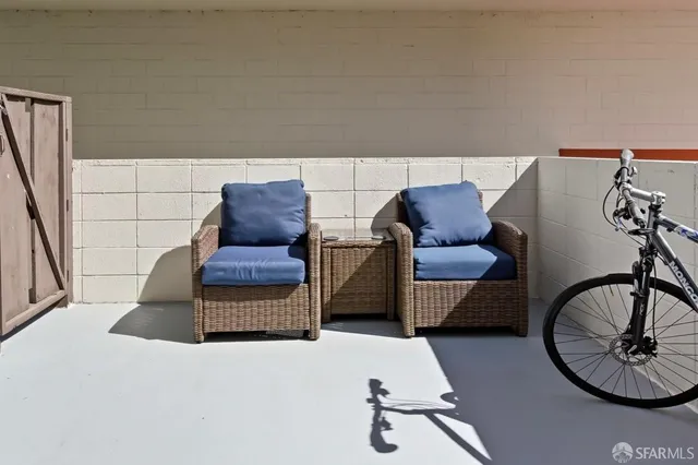 $375,000 | 288 Whitmore Street, Unit 125B, Oakland, CA 94611