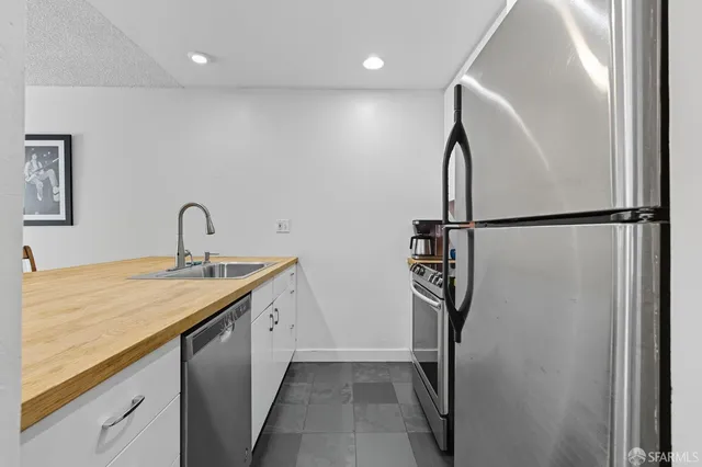 $375,000 | 288 Whitmore Street, Unit 125B, Oakland, CA 94611