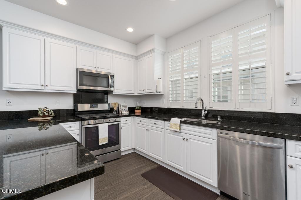 3744 Islander Walk Oxnard, CA 93035 - Photo 8 of 36 3744_Islander_Walk-12