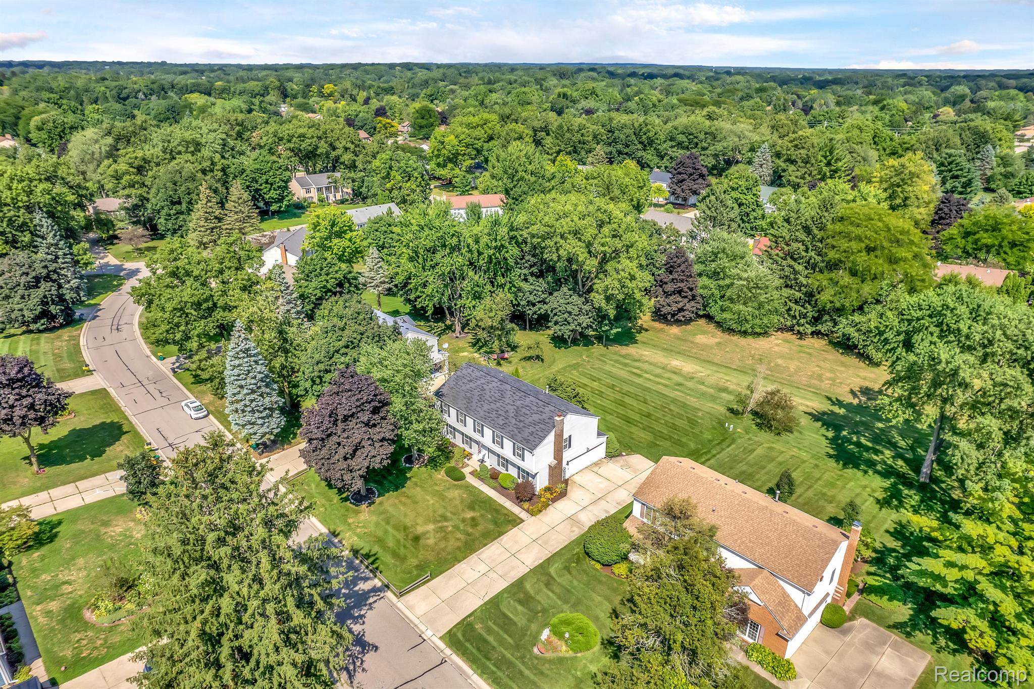 35851 Fredericksburg Road Farmington, MI 48331 - Photo 42 of 61 Gallery Image 42