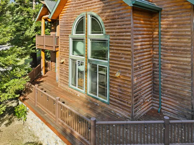 $1,199,000 | 53903 Creekside Lane, Bass Lake, CA 93604