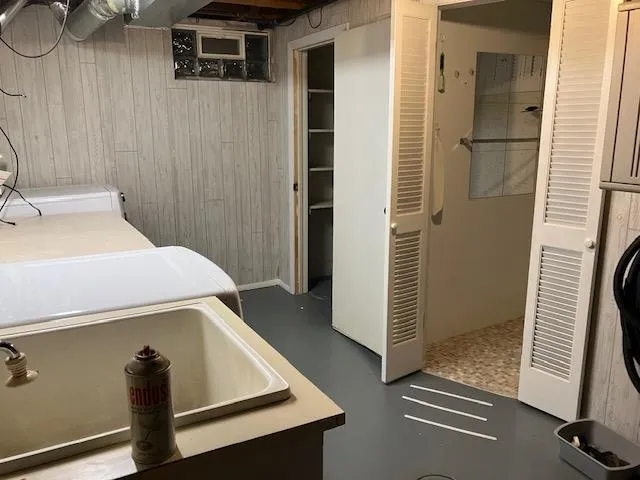 $420,000 | 5427 Oakleaf Drive, Luxemburg, WI 54217