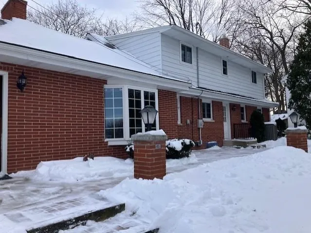 $420,000 | 5427 Oakleaf Drive, Luxemburg, WI 54217