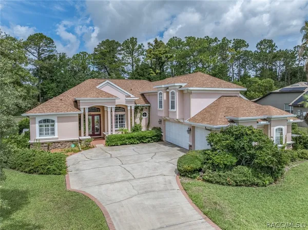$575,000 | 11 Gingerwood Drive, Homosassa, FL 34446