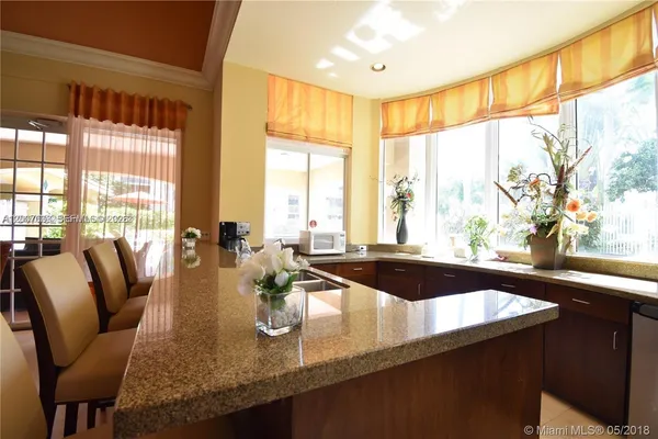$2,800 | 450 South Park Road, Unit 5307, Hollywood, FL 33021