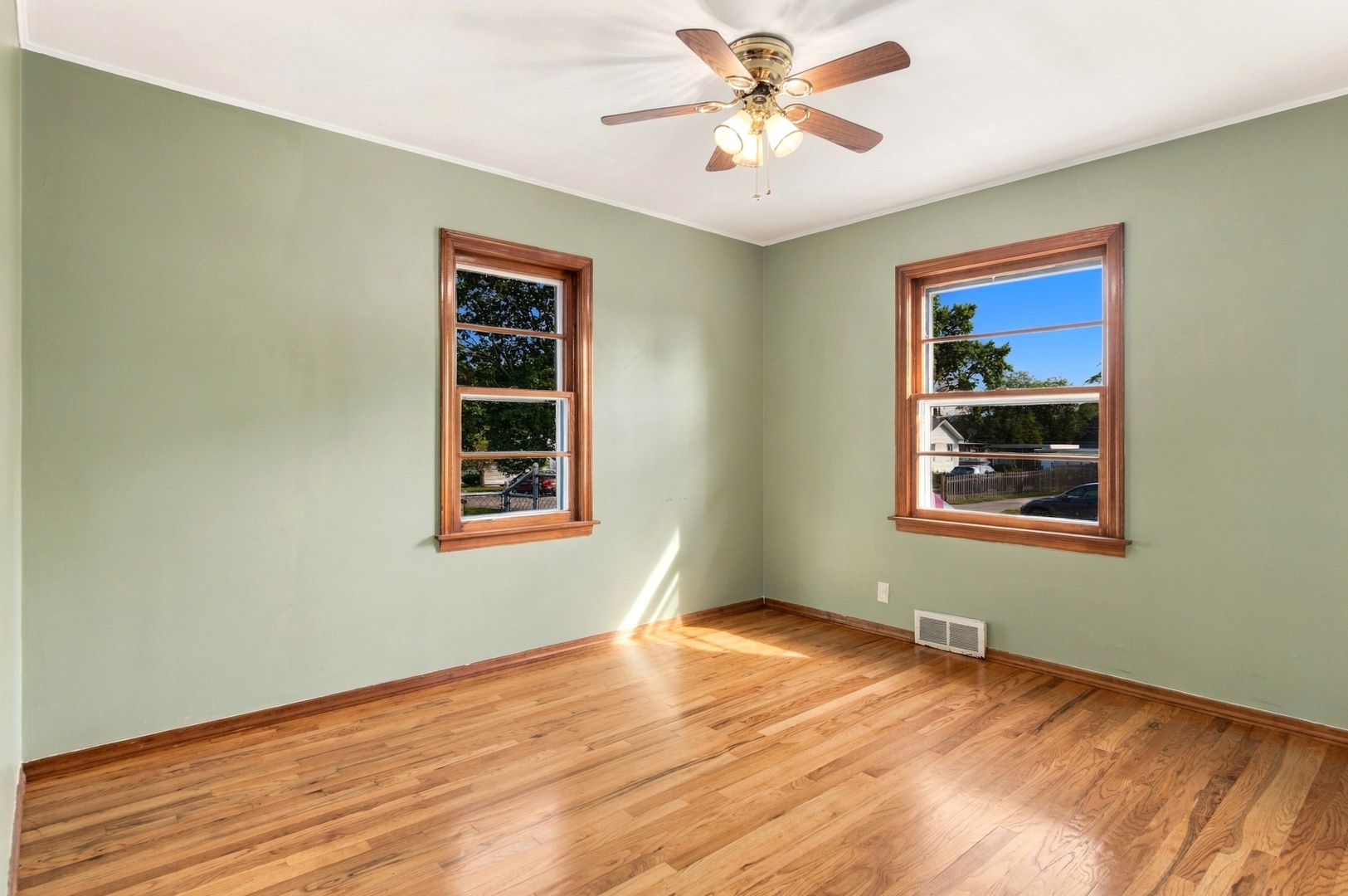 124 Riverside Drive Montgomery, IL 60538 - Photo 9 of 18 Gallery Image 9