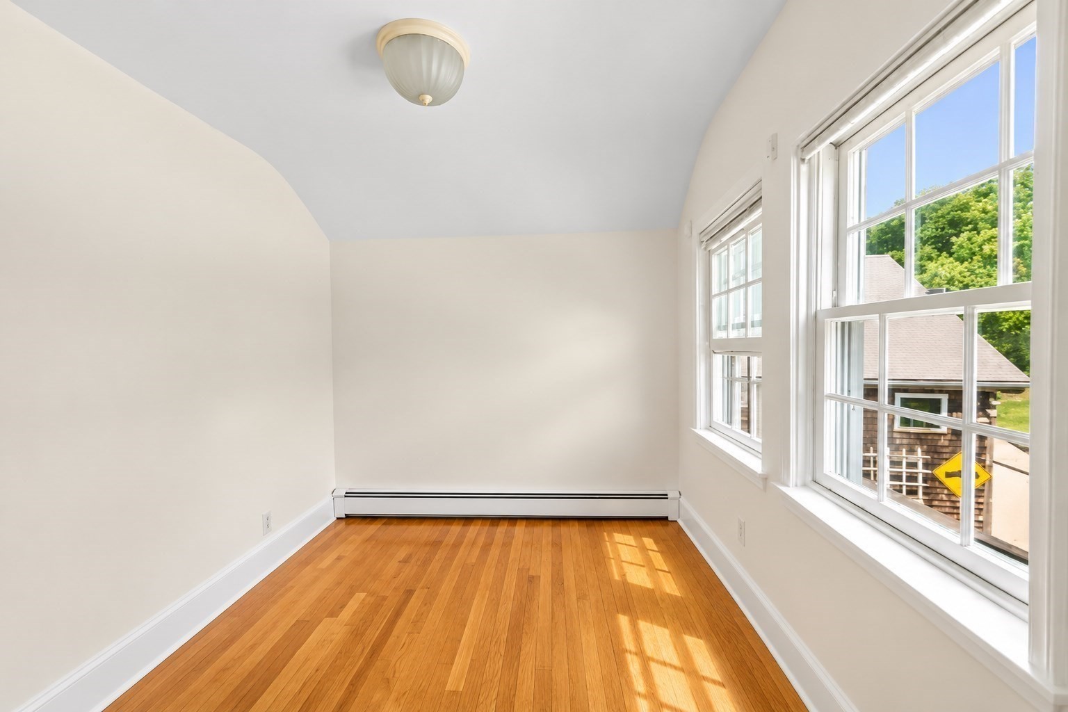 117 Spring Street Hull, MA 02045 - Photo 19 of 36 Gallery Image 19