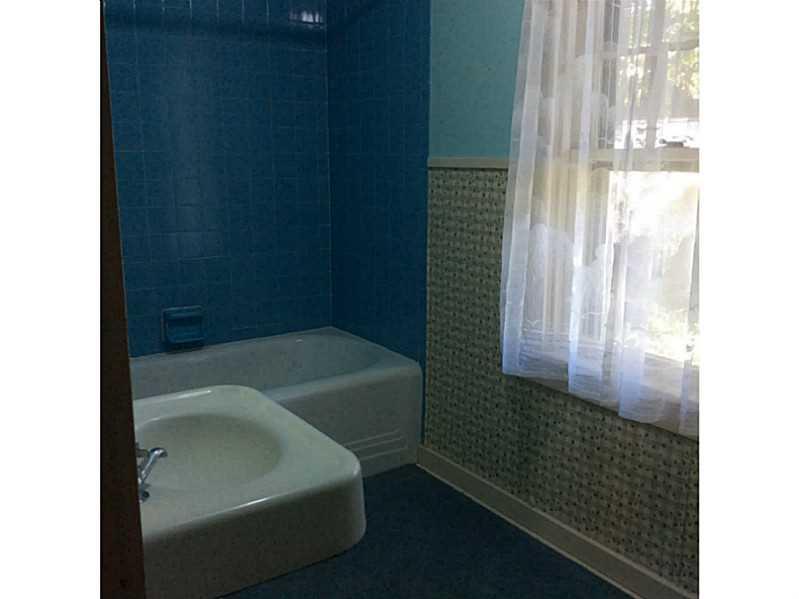 360 Old Plank Road Butler, PA 16002 - Photo 11 of 24 Full Bath.