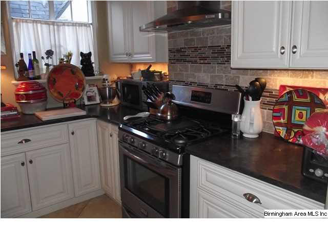 3214 Cliff Road, Unit 4 Birmingham, AL 35205 - Photo 2 of 27