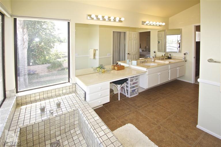 2943 Ivory Avenue Simi Valley, CA 93063 - Photo 16 of 54 Additional Photo