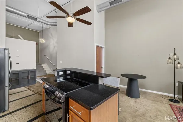 $168,000 | 1720 Chouteau Avenue, Unit 102, St. Louis, MO 63103
