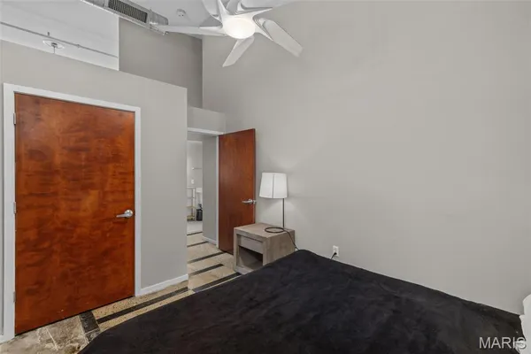 $168,000 | 1720 Chouteau Avenue, Unit 102, St. Louis, MO 63103