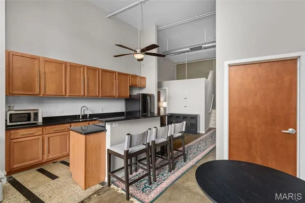 $168,000 | 1720 Chouteau Avenue, Unit 102, St. Louis, MO 63103