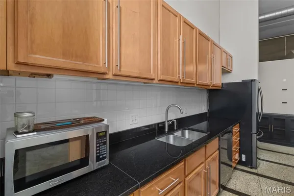 $168,000 | 1720 Chouteau Avenue, Unit 102, St. Louis, MO 63103