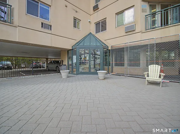 $3,000 | 104 North Street, Unit 604, Stamford, CT 06902