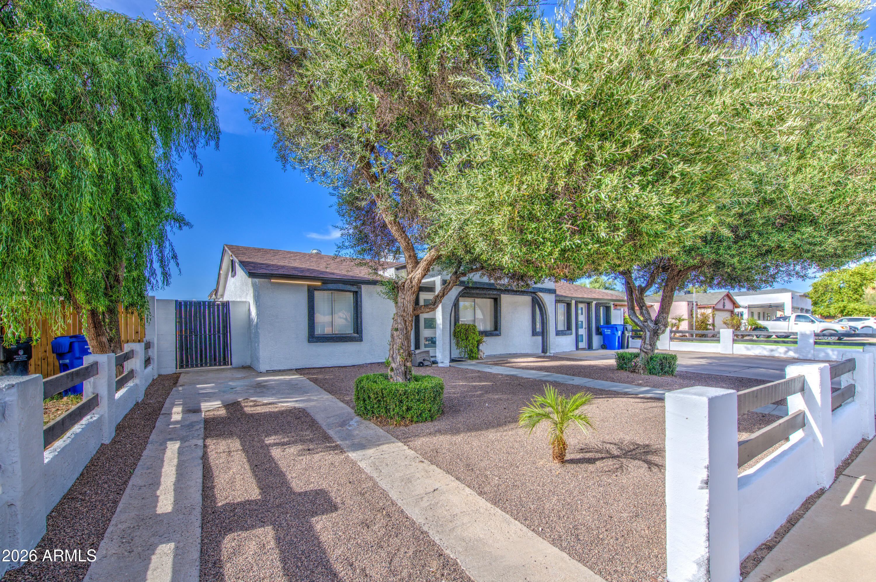 7004 West Coronado Road Phoenix, AZ 85035 - Photo 5 of 41 Front 5