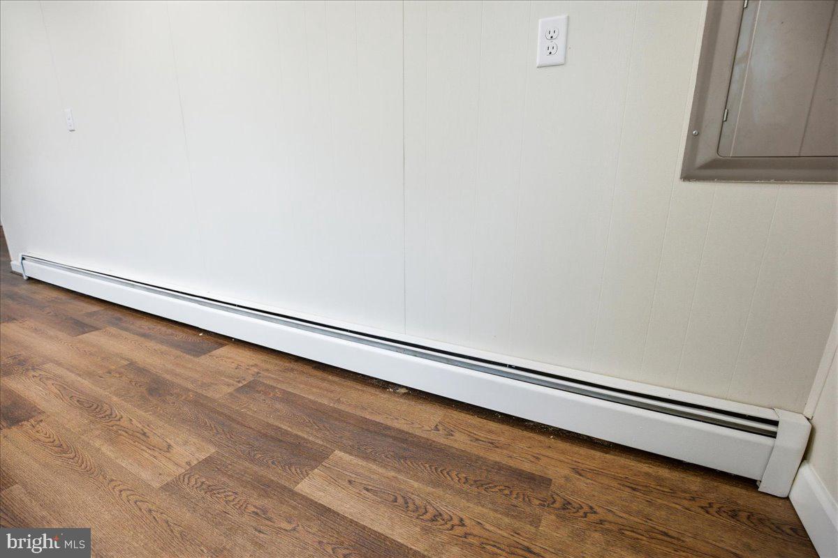 38125 Louis Thomas Road Avenue, MD 20609 - Photo 47 of 73 BEDROOM #3, LVP FLOORING , 2026 YR