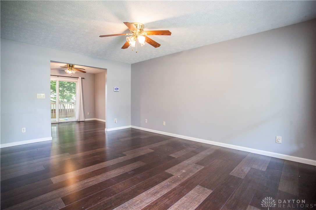 3302 Shorelands Road Moraine, OH 45439 - Photo 5 of 31