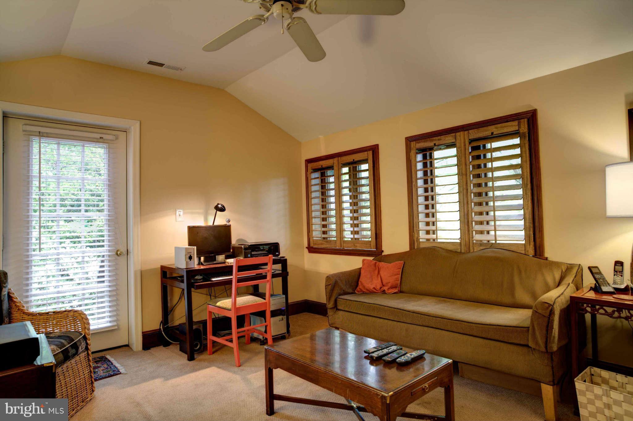 5803 Bent Twig Road McLean, VA 22101 - Photo 25 of 30 Interior (General)