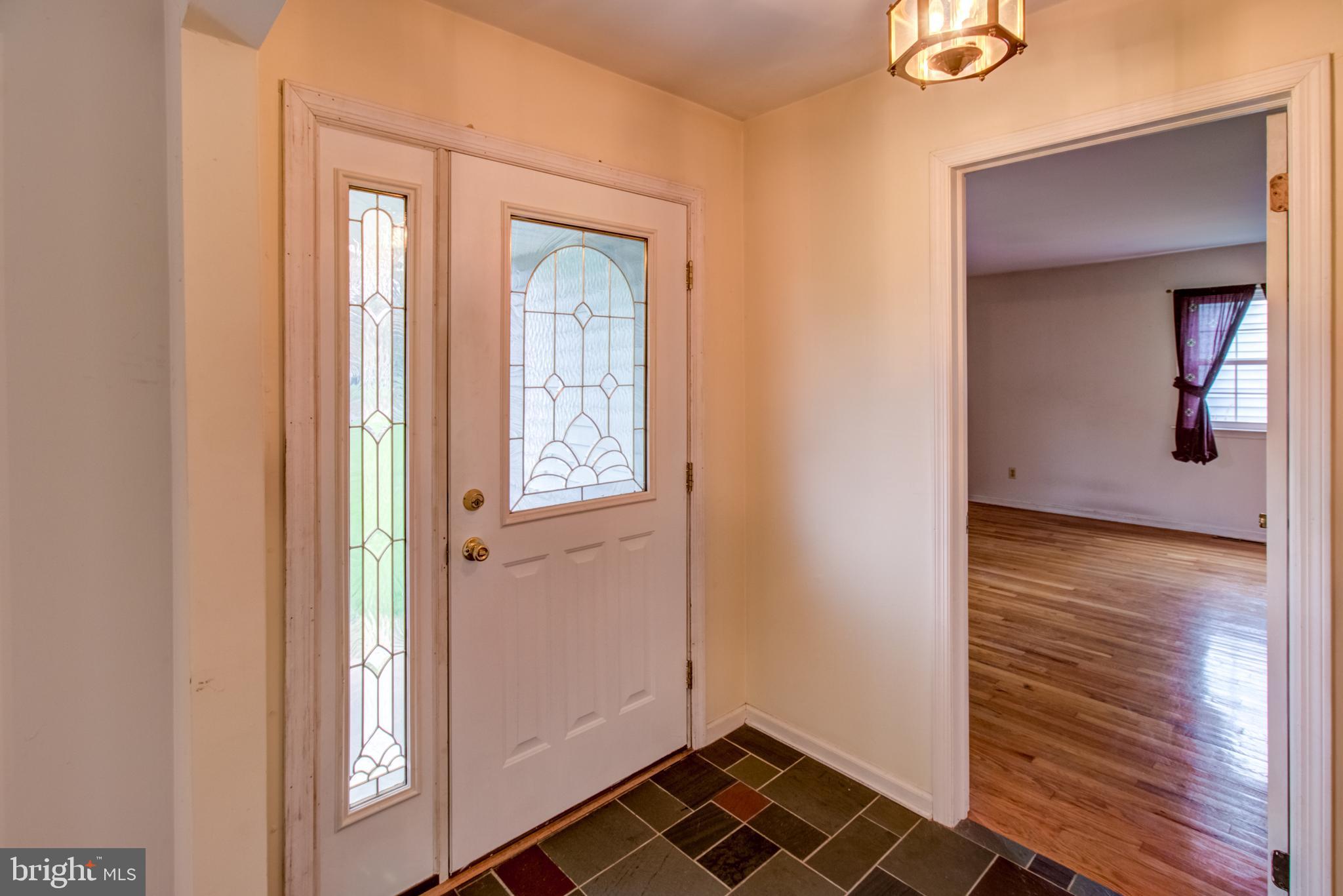 111 Palmer Road Pennington, NJ 08534 - Photo 24 of 35 foyer