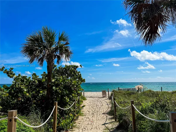 $7,500 | 5161 Collins Avenue, Unit 404, Miami Beach, FL 33140