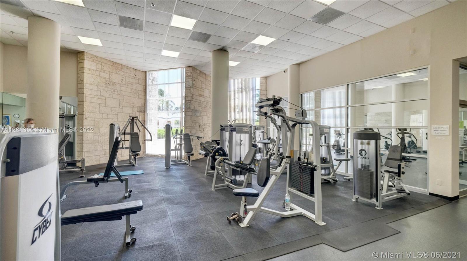 5161 Collins Avenue, Unit 404 Miami Beach, FL 33140 - Photo 42 of 59