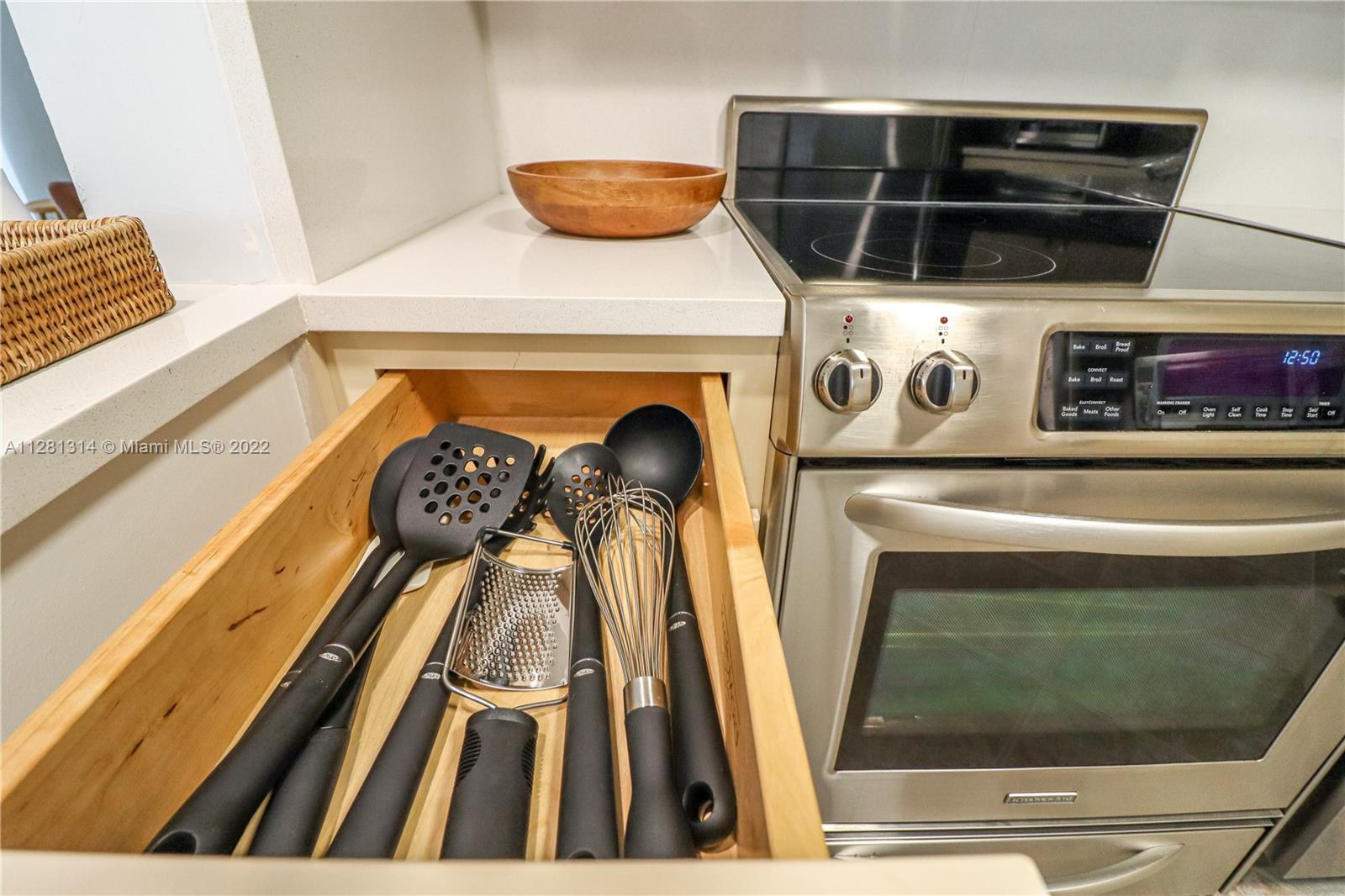 5161 Collins Avenue, Unit 404 Miami Beach, FL 33140 - Photo 50 of 59