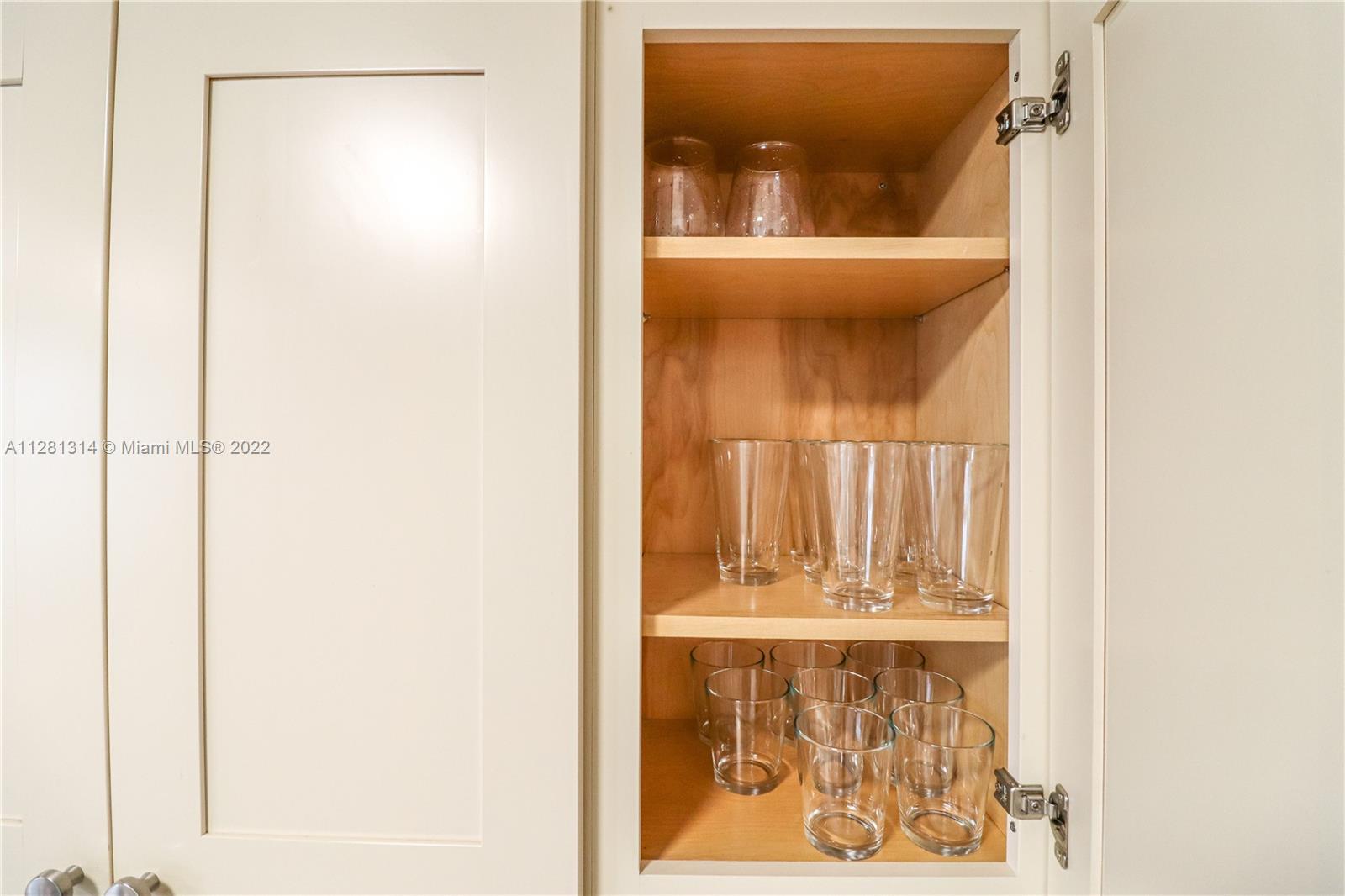 5161 Collins Avenue, Unit 404 Miami Beach, FL 33140 - Photo 54 of 59