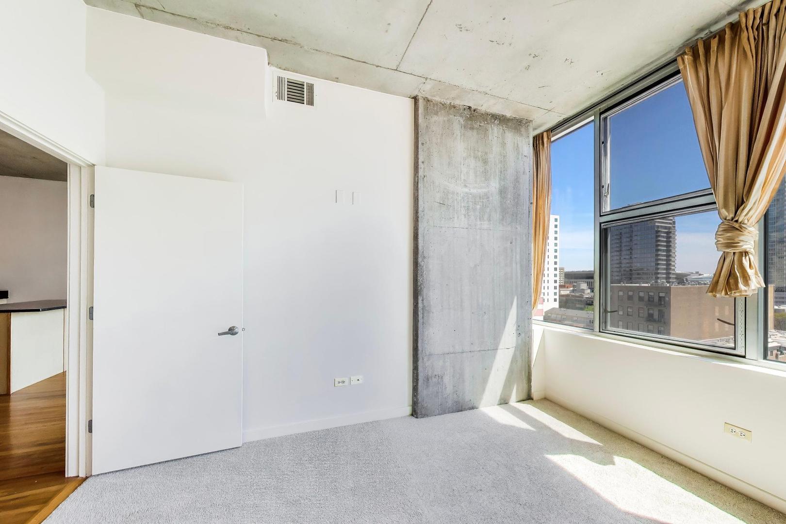 1720 South Michigan Avenue, Unit 902 Chicago, IL 60616 - Photo 10 of 32
