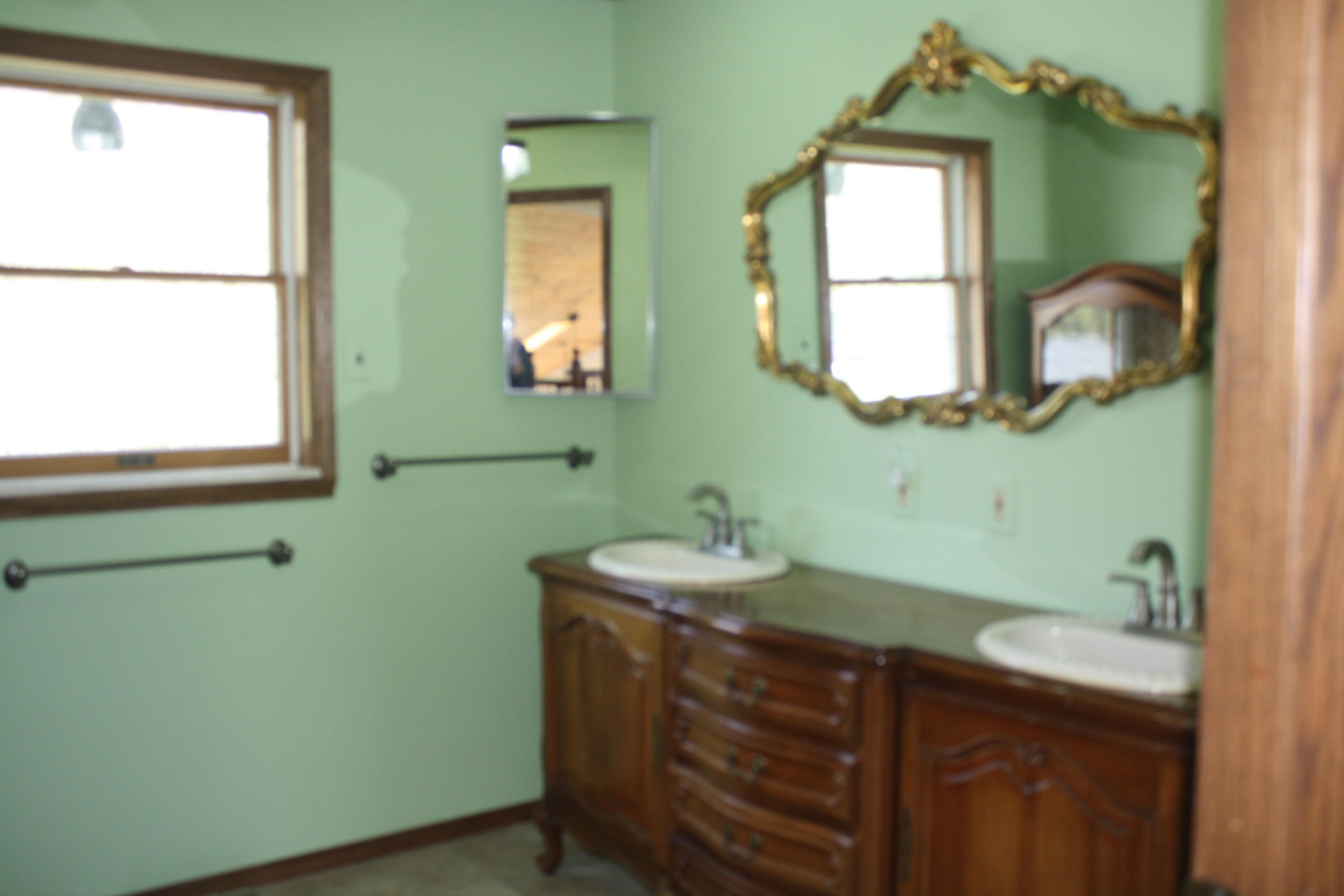 22951 Riverside Drive Mendon, MI 49072 - Photo 18 of 38 IMG_3588