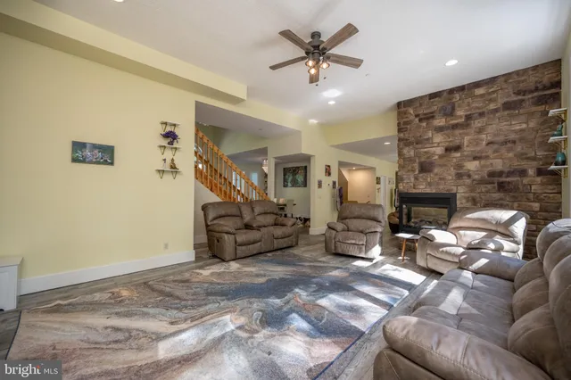 $2,399,000 | 41 Boyd Paugh Lane, Oakland, MD 21550