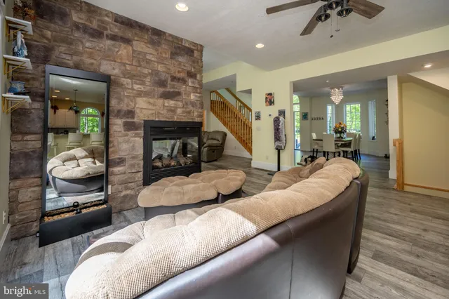 $2,399,000 | 41 Boyd Paugh Lane, Oakland, MD 21550