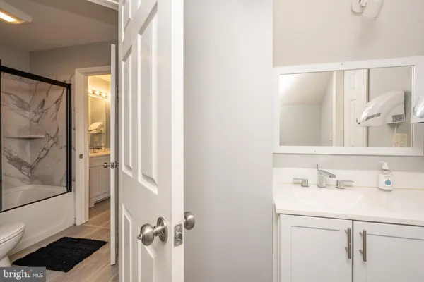 $2,399,000 | 41 Boyd Paugh Lane, Oakland, MD 21550