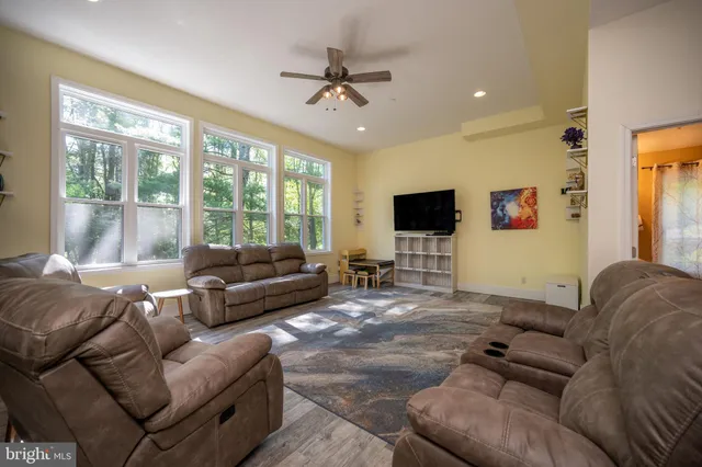 $2,399,000 | 41 Boyd Paugh Lane, Oakland, MD 21550