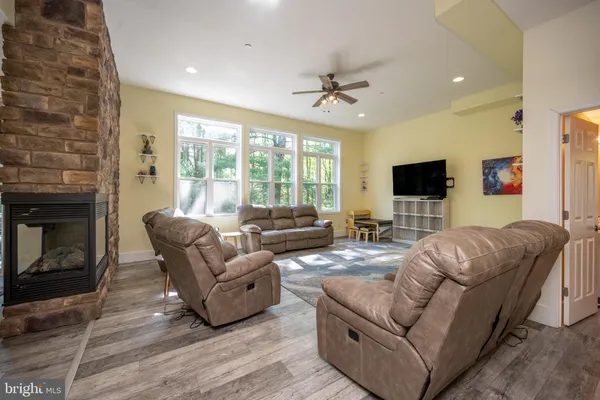 $2,399,000 | 41 Boyd Paugh Lane, Oakland, MD 21550