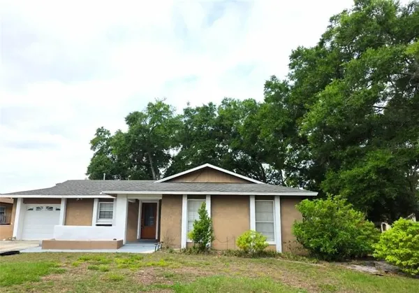 $2,500 | 812 Gullberry Lane, Altamonte Springs, FL 32714