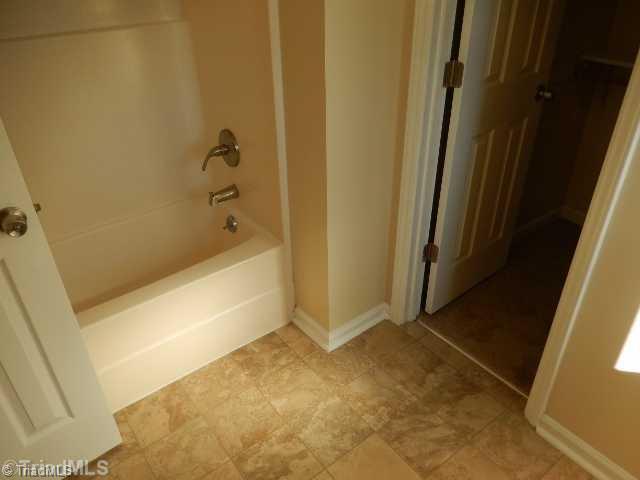 802 Grand Street High Point, NC 27260 - Photo 9 of 12 Bath.