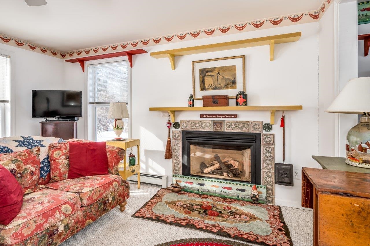 676 Salmon Falls Road Rochester, NH 03868 - Photo 17 of 38