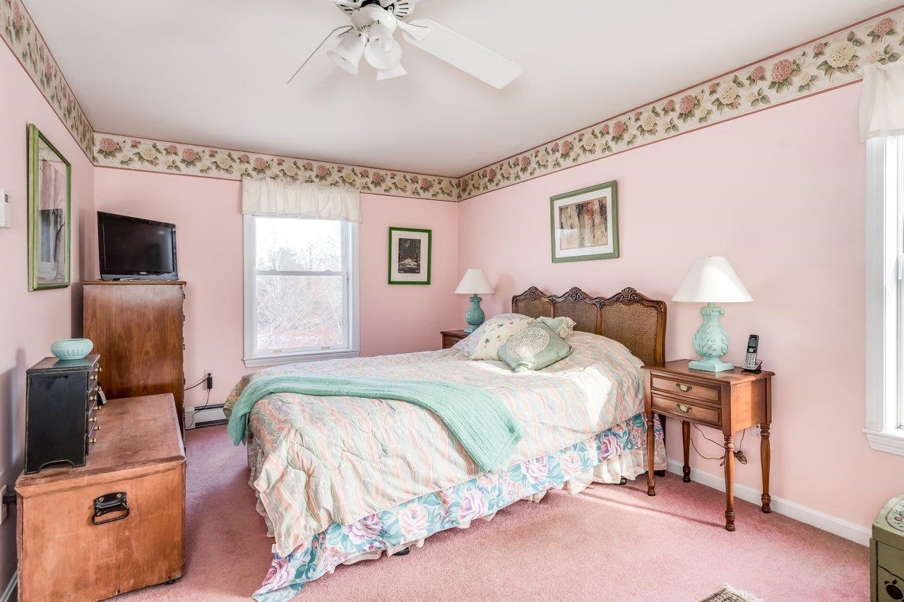676 Salmon Falls Road Rochester, NH 03868 - Photo 25 of 38